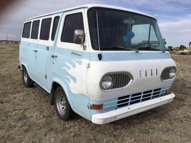 1963 Ford Falcon Club Wagon - photo 2