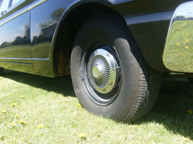 1963 Ford Fairlane 4 door - photo 8