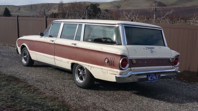 1963 Ford Falcon Squire - photo 2