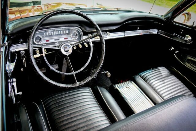1963 Ford Falcon 6 cyl 4spd buckets convertible sweet - photo 9