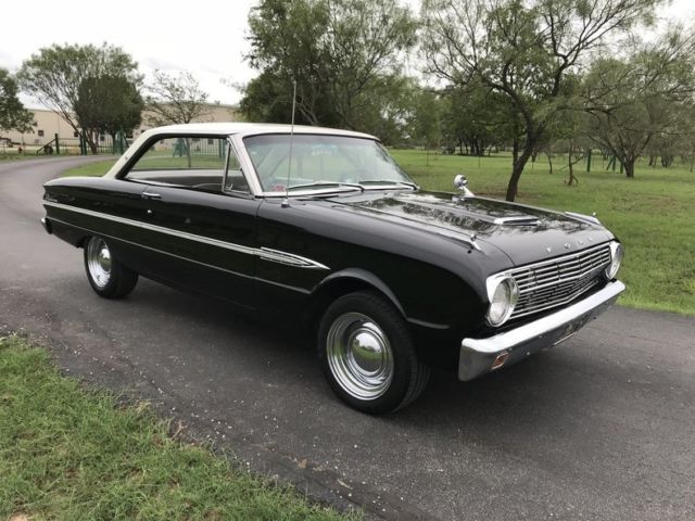 1963 Ford Falcon FUTURA 2DR HARTOP 4 SPEED BUCKETS AC NICE - photo 4