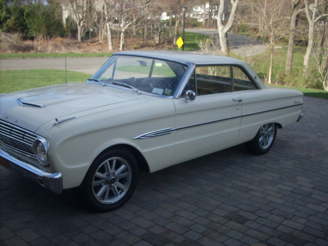1963 Ford falcon Futura, 347 v8,C-4 automatic transmission 1963 Ford Falcon