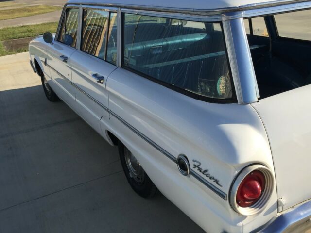 1963 Ford Falcon Futura Station Wagon: Fordor - photo 7