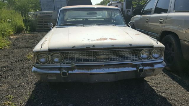 1963 Ford Galaxie 427 4 speed fastback 500 Q code Barn Find!!!!! 1963 Ford Galaxie