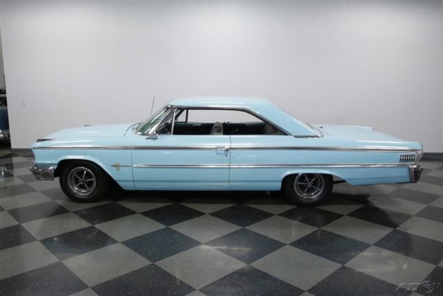 1963 Ford Galaxie 500 Fastback - photo 2