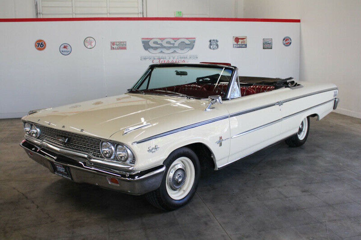 1963 Ford Galaxie - photo 2