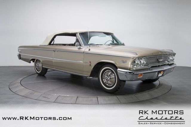 1963 Ford Galaxie 500 XL Sunliner - photo 11