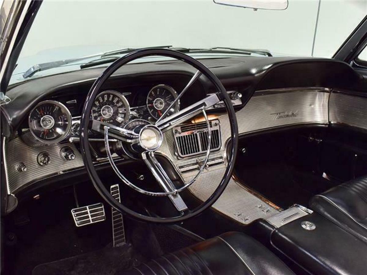 1963 Ford Thunderbird - photo 9