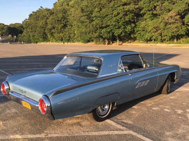 1963 Ford Thunderbird - photo 9