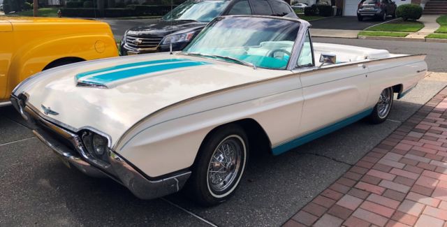 1963 Ford Thunderbird