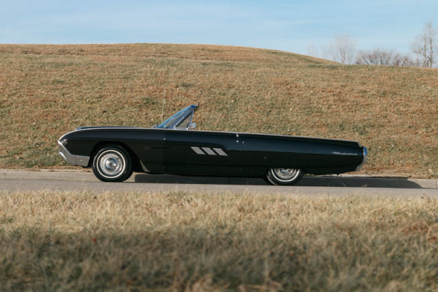 1963 Ford Thunderbird - photo 5