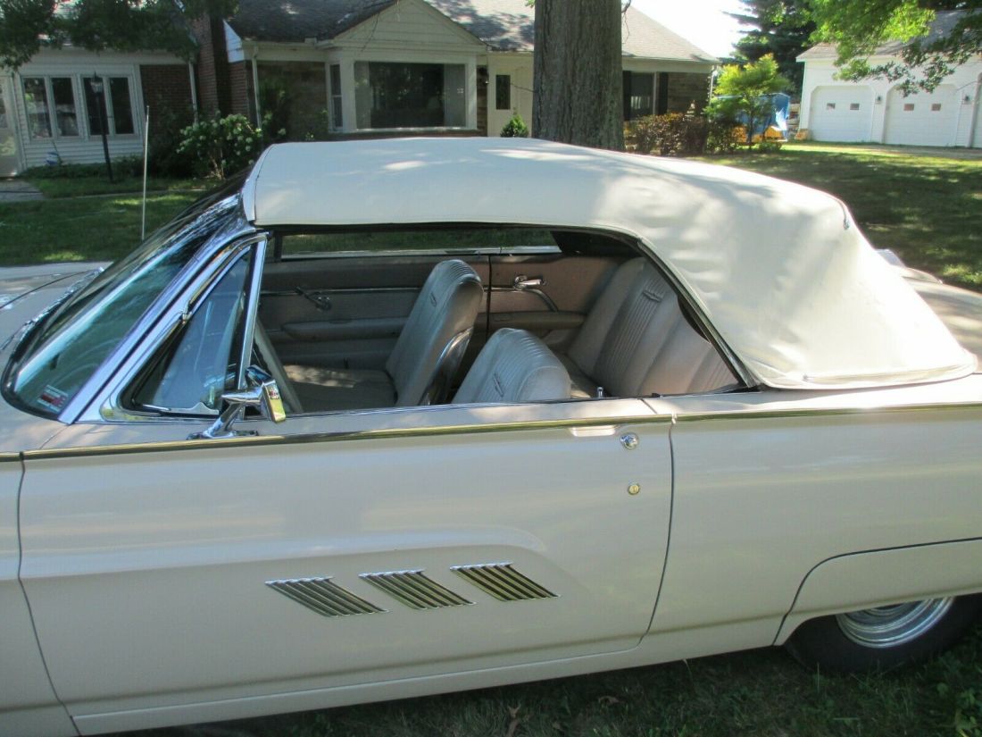 1963 Ford Thunderbird - photo 11