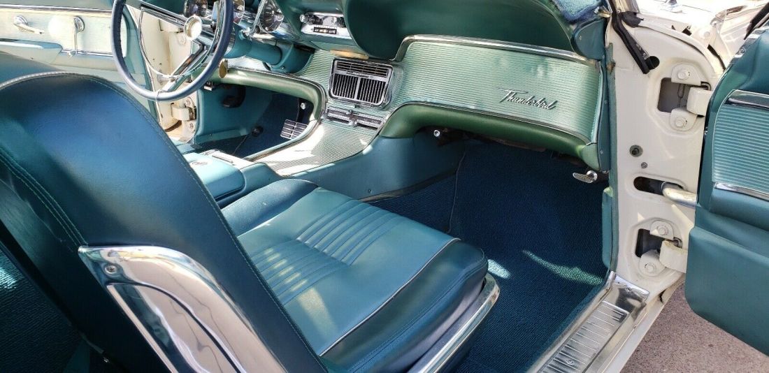 1963 Ford Thunderbird Hardtop - photo 13