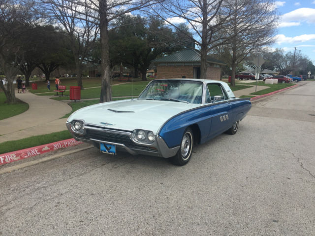 1963 Ford Thunderbird - Frame Off Restoration - 44k Miles - Gorgeous 390 T-Bird 1963 Ford Thunderbird