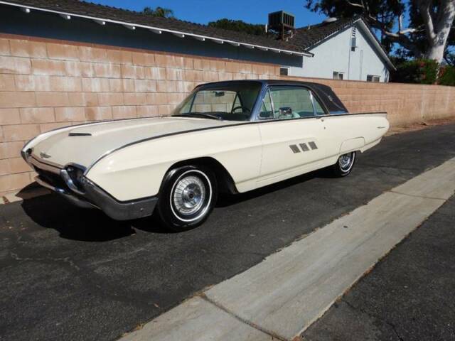 1963 Ford Thunderbird Prince of Monaco edition Automatic 3-Speed RWD V8 4.6L 1963 Ford Thunderbird Prince of Monaco edition