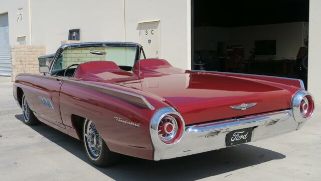 1963 Ford Thunderbird Speedster Convertible 390 Z CODE WEST COAST CAR! - photo 7