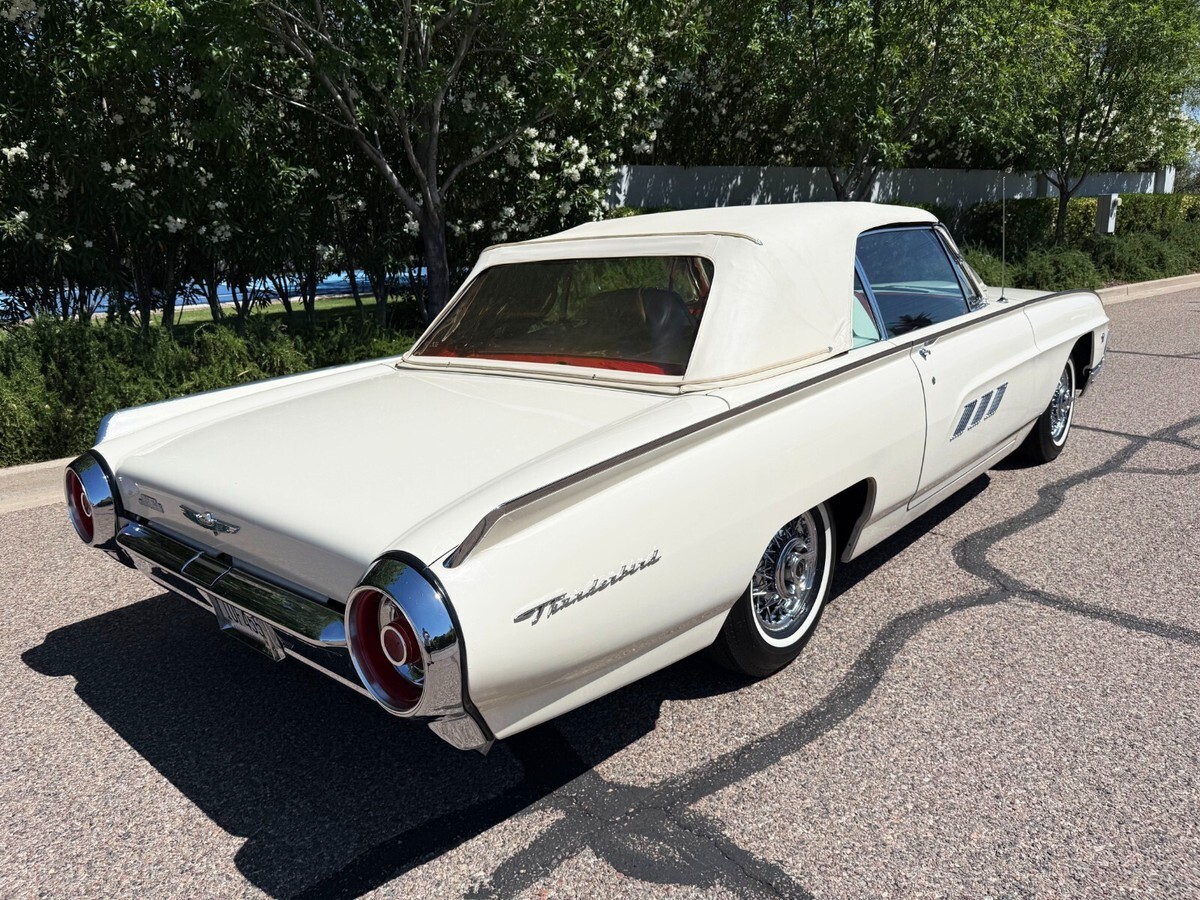 1963 Ford Thunderbird Sports Roadster - photo 12