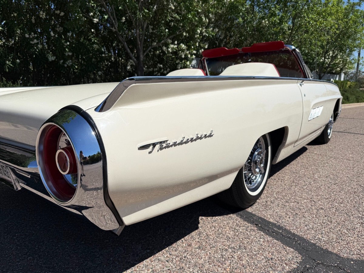 1963 Ford Thunderbird Sports Roadster - photo 7