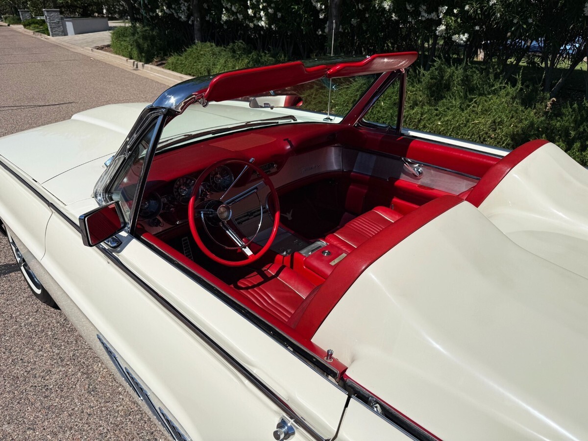1963 Ford Thunderbird Sports Roadster - photo 9