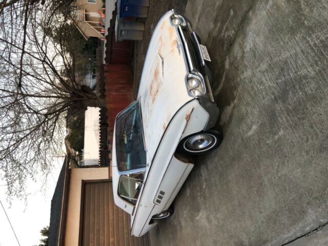 1963 Ford Thunderbird