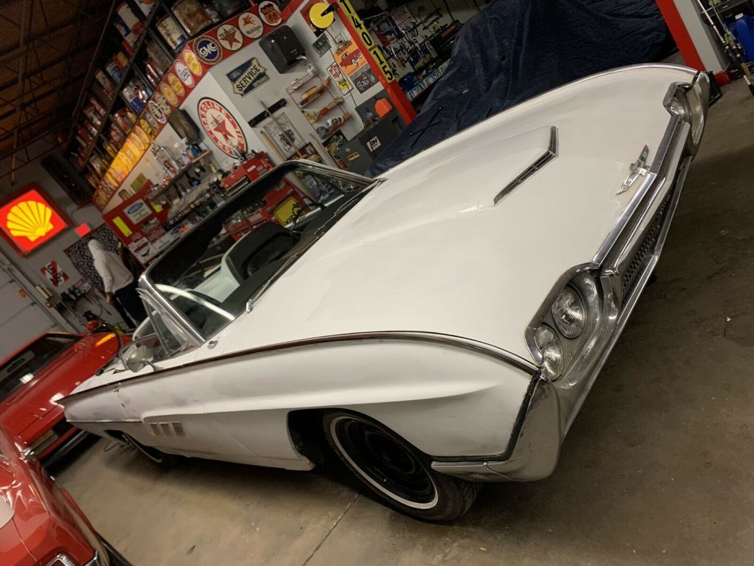 1963 Ford tunderbird Convetrible - photo 2