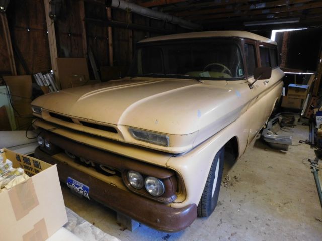 1963 GMC Suburban - photo 7