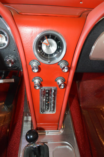 1963 Chevrolet Corvette - photo 9