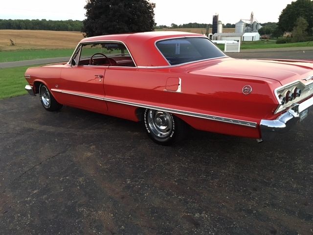 1963 Chevrolet Impala SUPER SPORT - photo 2