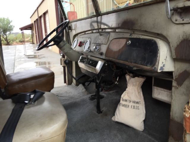1963 International Harvester Loadstar 1600 Armored Car Bullet Proof Windows - photo 10
