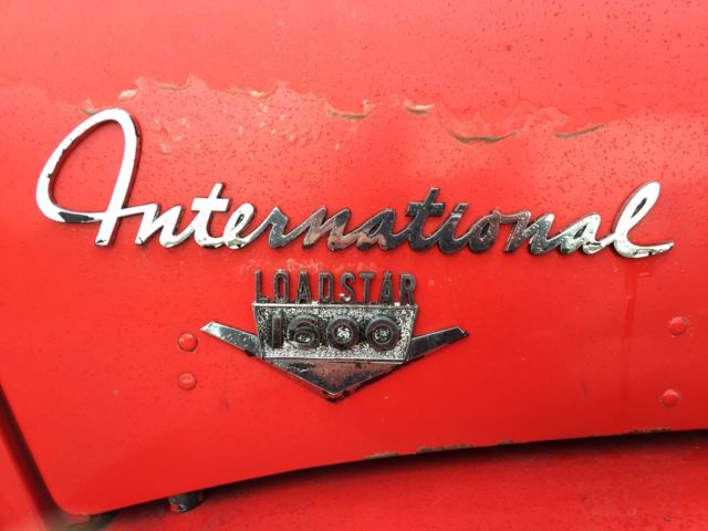 1963 International Harvester Loadstar 1600 Armored Car Bullet Proof Windows - photo 4