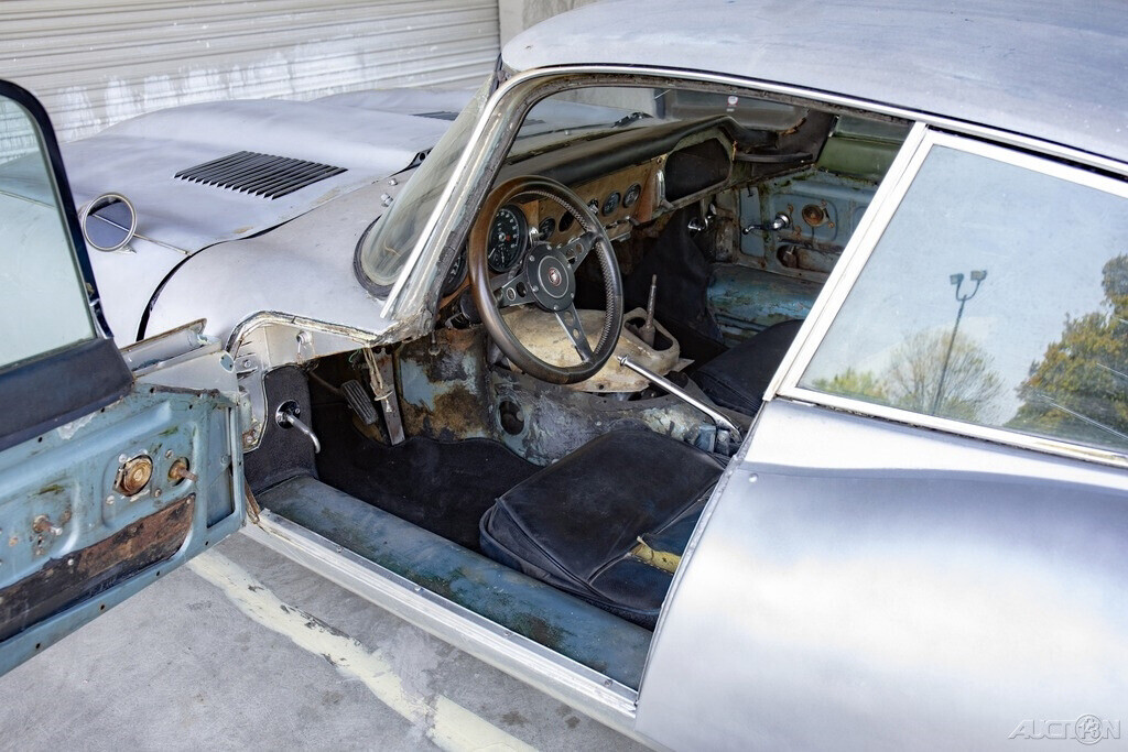 1963 Jaguar E-Type Series 1 Coupe - photo 10
