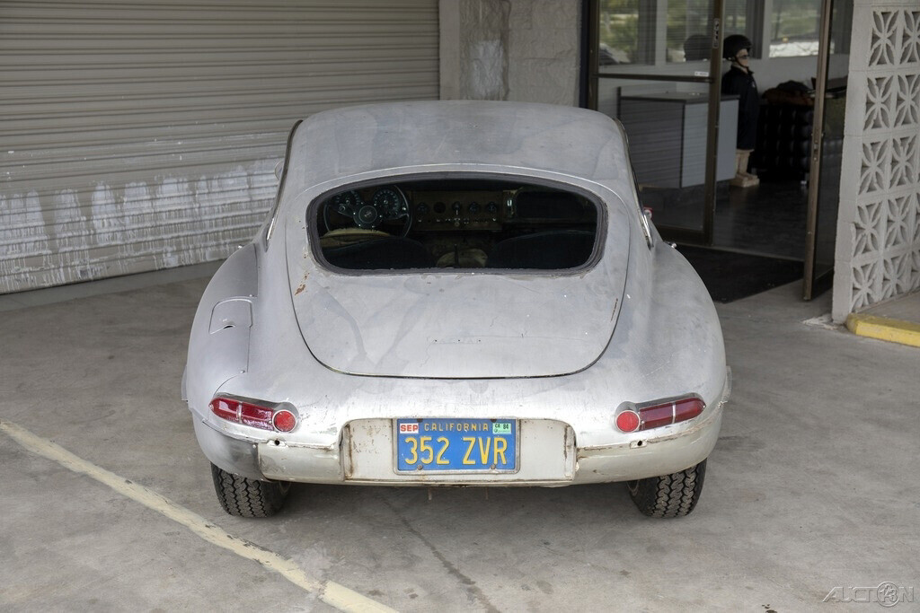 1963 Jaguar E-Type Series 1 Coupe - photo 4