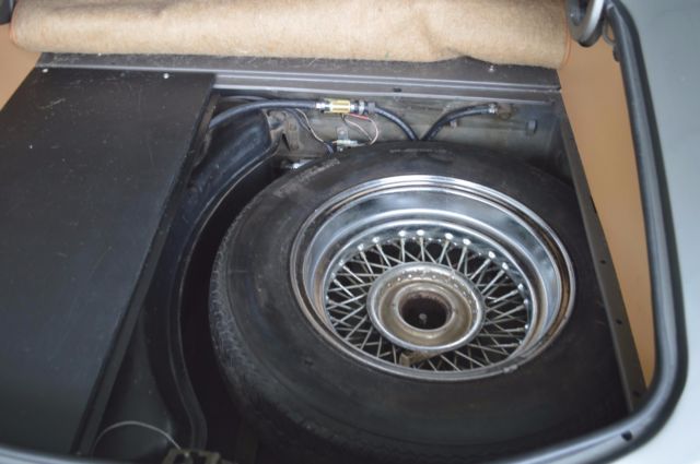1963 Jaguar E-Type 3.8 XKE Series1 Convertible - photo 12