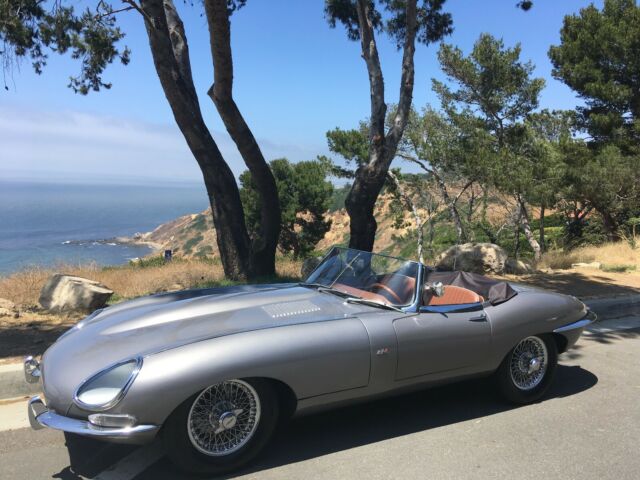 1963 Jaguar E-Type Convertible - photo 10