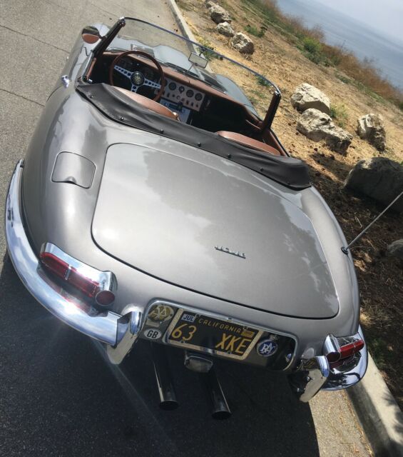 1963 Jaguar E-Type Convertible - photo 8