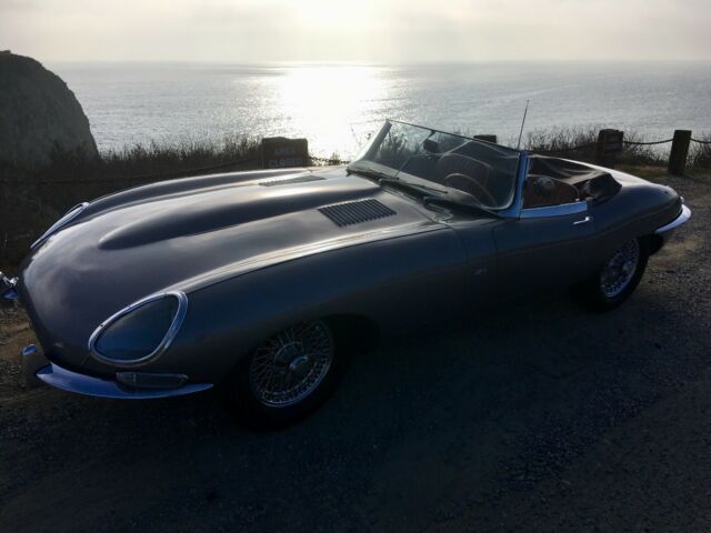 1963 Jaguar E-Type Convertible - photo 9
