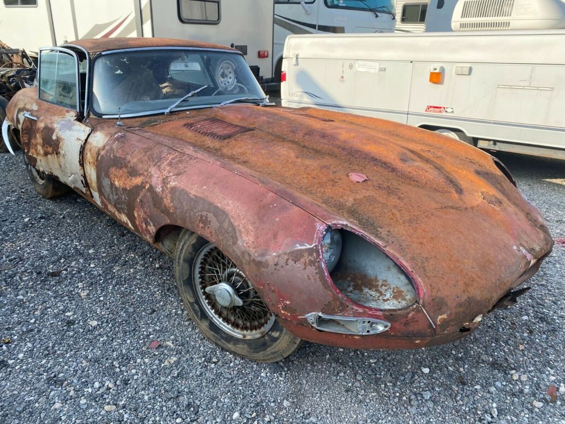 1963 Jaguar E Type XKE FHC 1963 Jaguar E-Type Numbers matching FHC