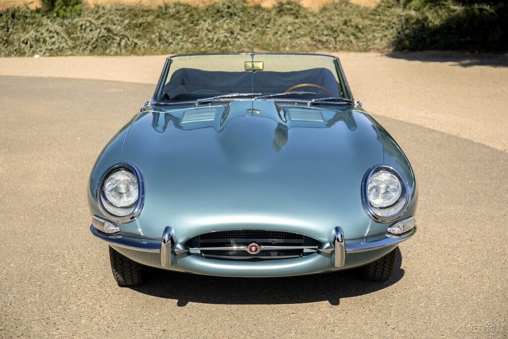 1963 Jaguar E-Type Roadster - photo 8