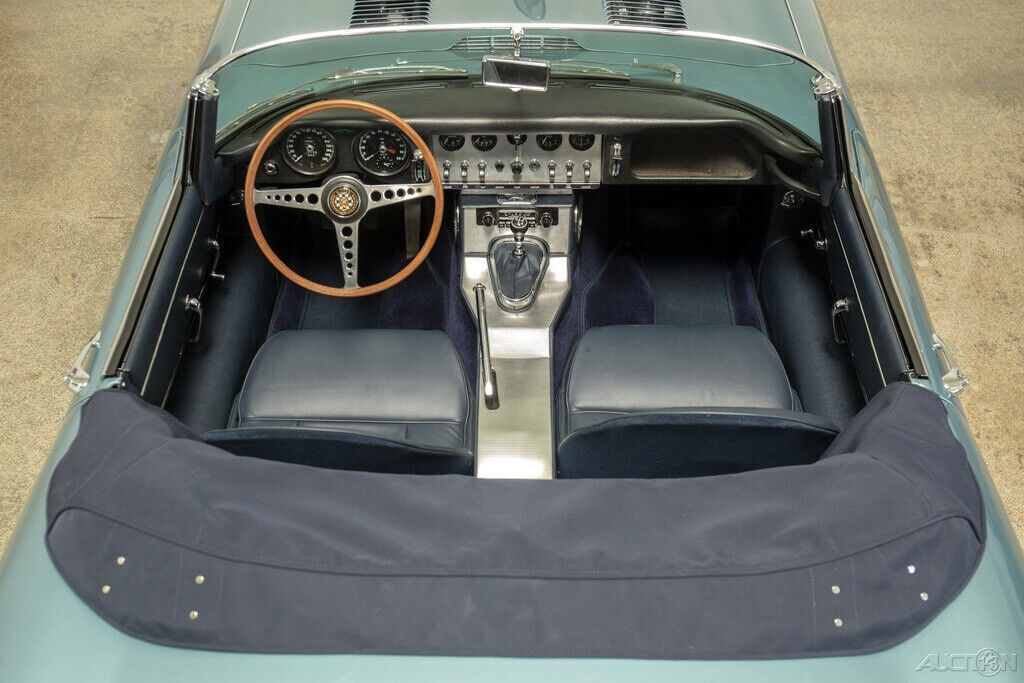 1963 Jaguar E-Type Roadster - photo 9