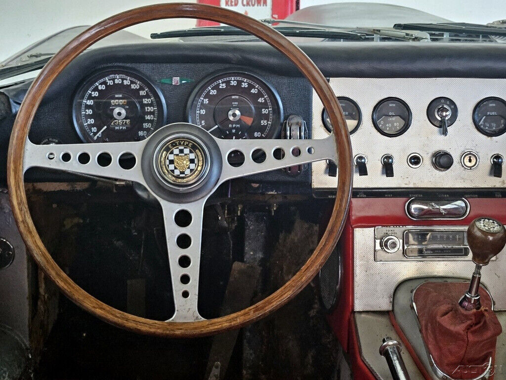 1963 Jaguar E-Type 3.8 liter Series 1 Coupe - photo 9