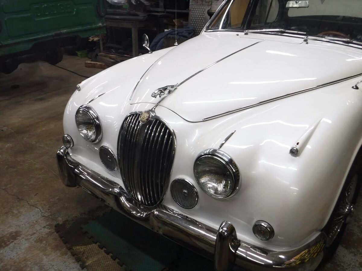 1963 Jaguar MK2 - photo 2