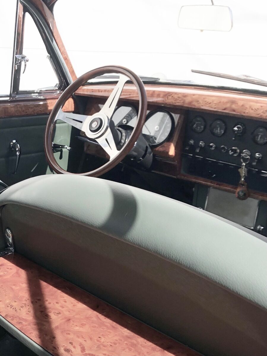 1963 Jaguar MK2 - photo 5