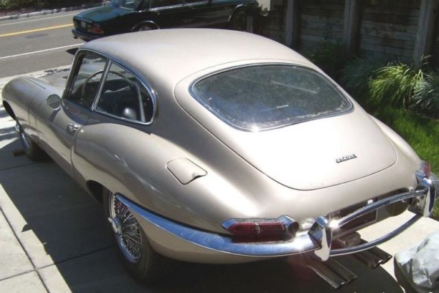 1963 Jaguar E-Type FHC - photo 4