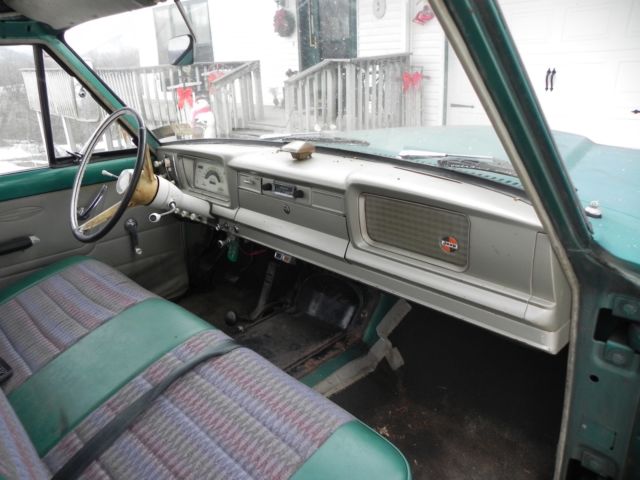 1963 Willys J200 - photo 10
