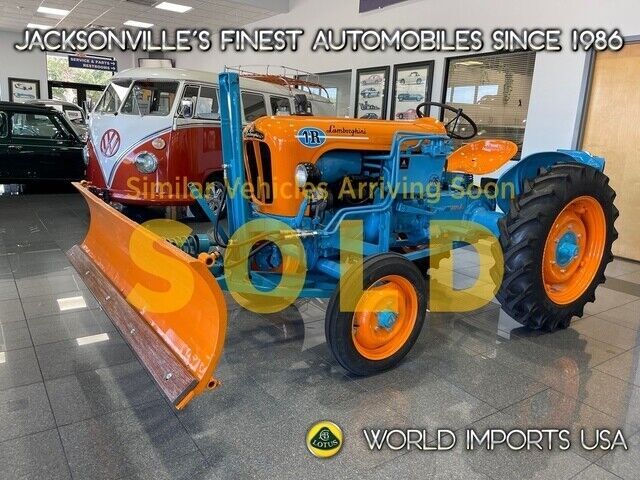 1963 LAMBORGHINI TRACTOR 1R WITH PLOW TRACTOR - (COLLECTOR SERIES) 1963 LAMBORGHINI TRACTOR 1R WITH PLOW TRACTOR - (COLLECTOR SERIES)