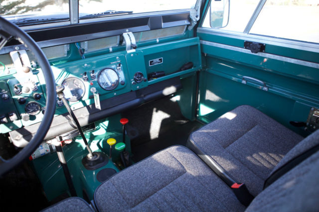 1963 Land Rover Series IIa Safari Wagon - photo 13