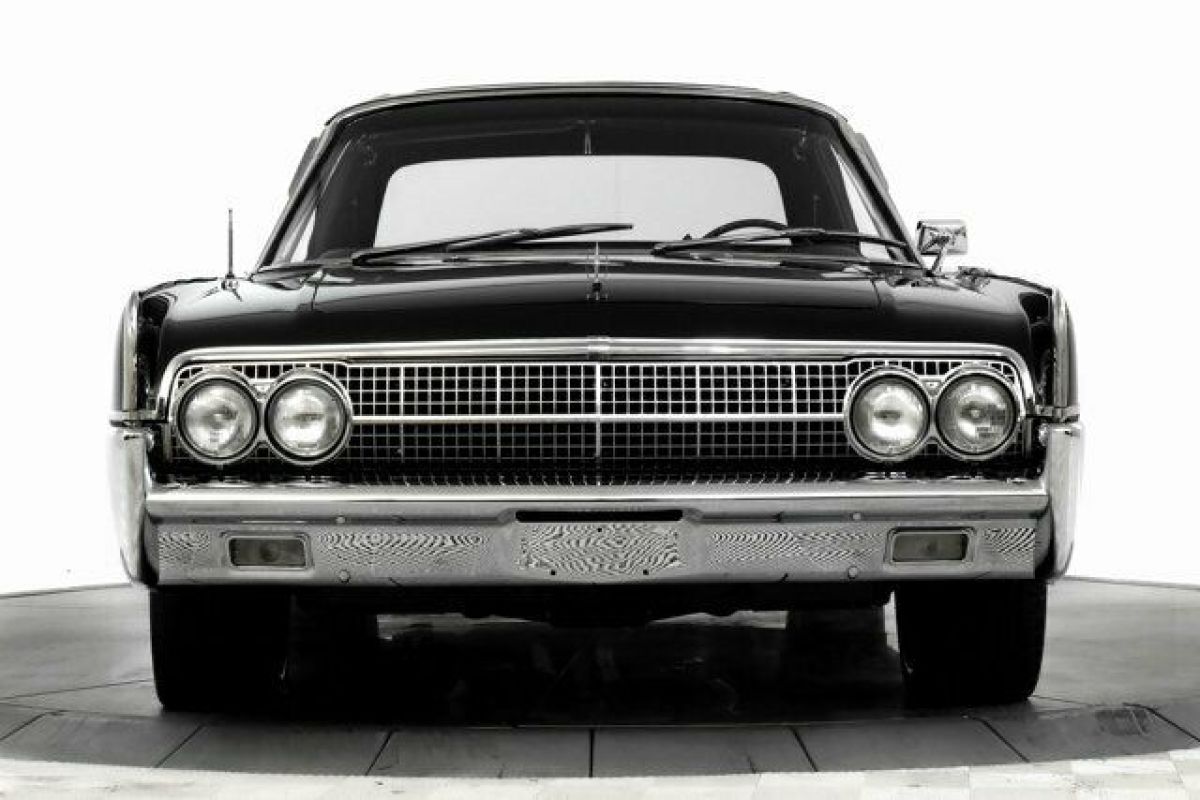 1963 Lincoln Continental $300,000 Frame Off Restoration - photo 5