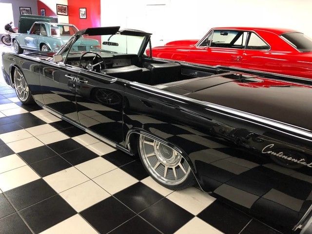 1963 Lincoln Continental masterpiece - built with the best of the best!! - photo 11