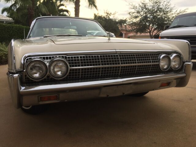 1963 Lincoln Continental Convertible - photo 2