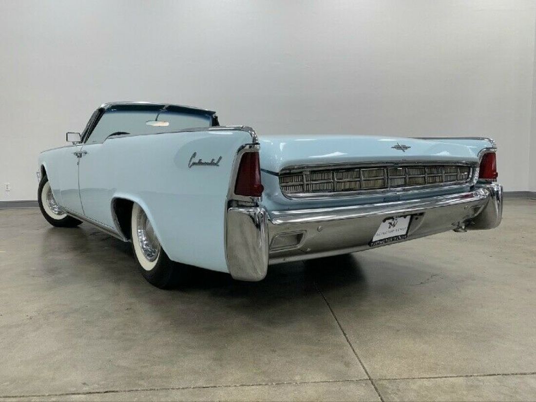 1963 Lincoln Continental Convertible - photo 5